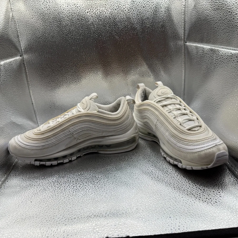 Size 5Y Nike Air‎ Max 97 Triple White Metallic Kids Athletic Shoes 921522-104